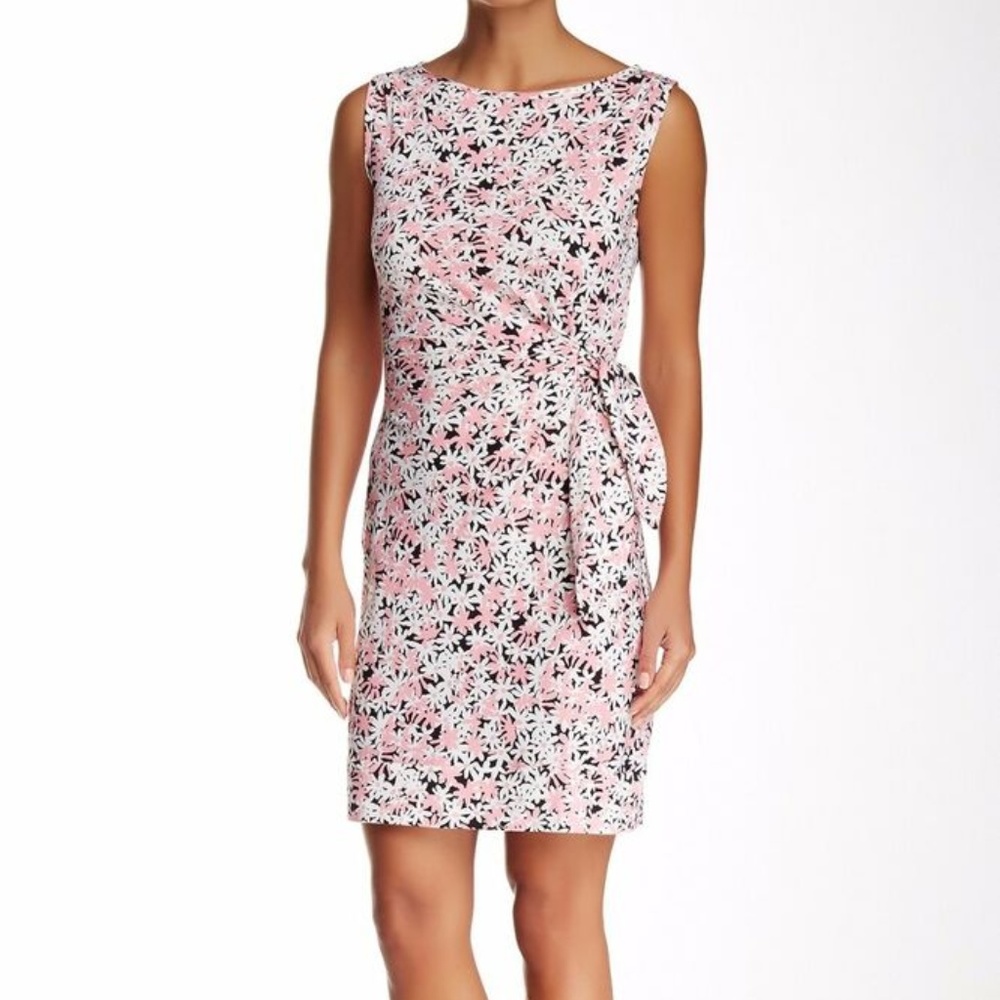 Diane von Furstenberg New‎ Della Faux Wrap Dress